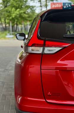Внедорожник / Кроссовер Mitsubishi Eclipse Cross 2022 в 