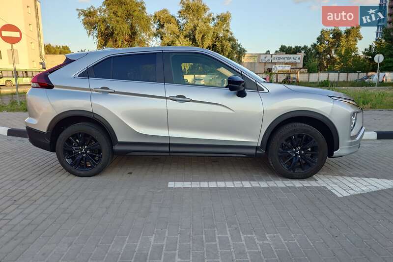 Внедорожник / Кроссовер Mitsubishi Eclipse Cross 2023 в Киеве