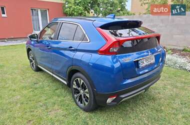 Внедорожник / Кроссовер Mitsubishi Eclipse Cross 2018 в 