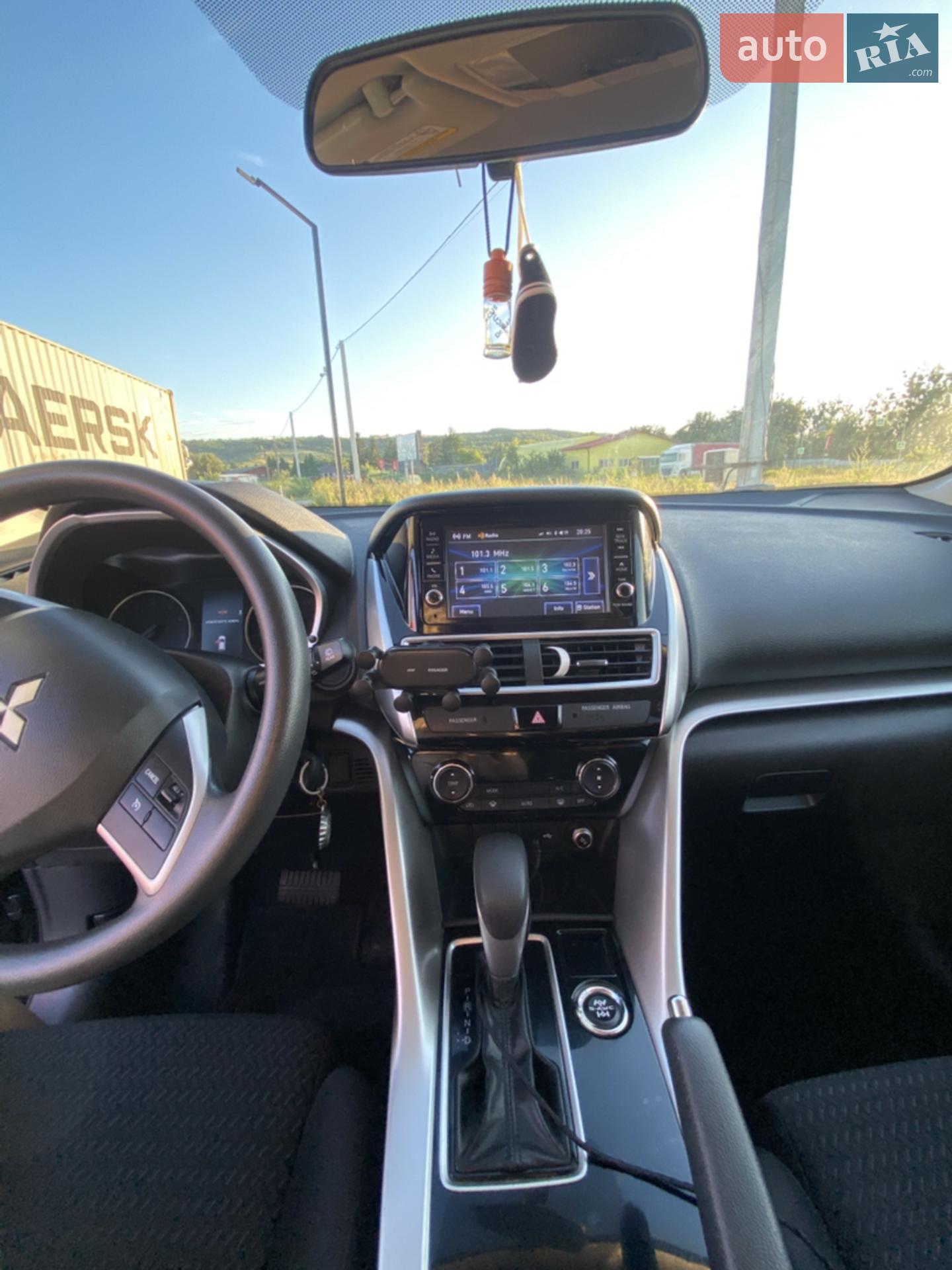 2019 Mitsubishi Eclipse Cross - мініатюра 10
