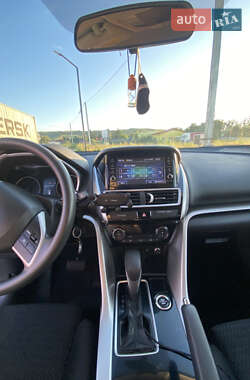 Внедорожник / Кроссовер Mitsubishi Eclipse Cross 2019 в 