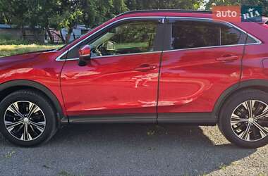 Позашляховик / Кросовер Mitsubishi Eclipse Cross 2018 в 