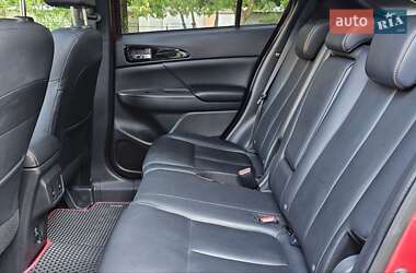 Позашляховик / Кросовер Mitsubishi Eclipse Cross 2018 в 
