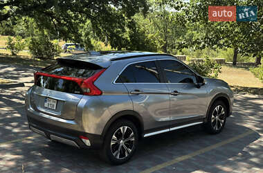Внедорожник / Кроссовер Mitsubishi Eclipse Cross 2018 в 