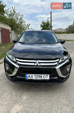 Внедорожник / Кроссовер Mitsubishi Eclipse Cross 2018 в 
