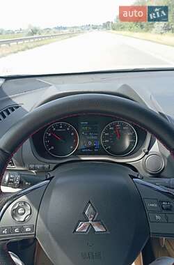 Внедорожник / Кроссовер Mitsubishi Eclipse Cross 2022 в 