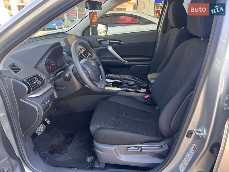 Позашляховик / Кросовер Mitsubishi Eclipse Cross 2024 в Одесі