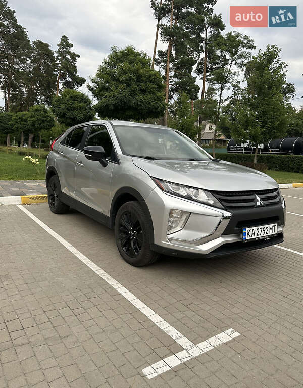 Внедорожник / Кроссовер Mitsubishi Eclipse Cross 2018 в 