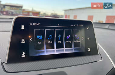 Внедорожник / Кроссовер Mitsubishi Eclipse Cross 2018 в 