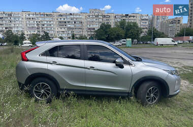 Внедорожник / Кроссовер Mitsubishi Eclipse Cross 2019 в 