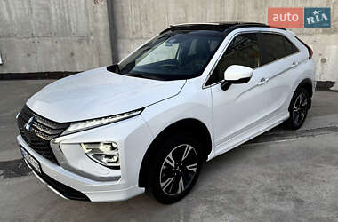 Внедорожник / Кроссовер Mitsubishi Eclipse Cross 2023 в 