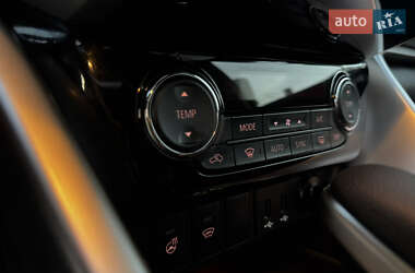 Внедорожник / Кроссовер Mitsubishi Eclipse Cross 2023 в 