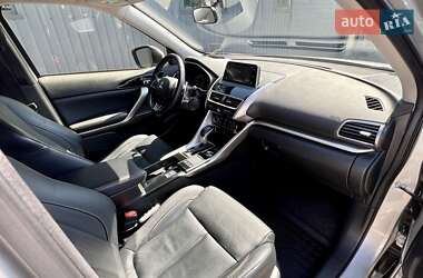 Позашляховик / Кросовер Mitsubishi Eclipse Cross 2018 в 