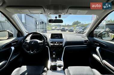 Позашляховик / Кросовер Mitsubishi Eclipse Cross 2018 в 