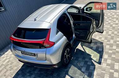 Позашляховик / Кросовер Mitsubishi Eclipse Cross 2018 в 