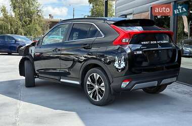 Позашляховик / Кросовер Mitsubishi Eclipse Cross 2020 в 