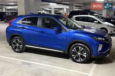 Позашляховик / Кросовер Mitsubishi Eclipse Cross 2020 в 