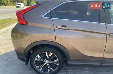 Внедорожник / Кроссовер Mitsubishi Eclipse Cross 2018 в 