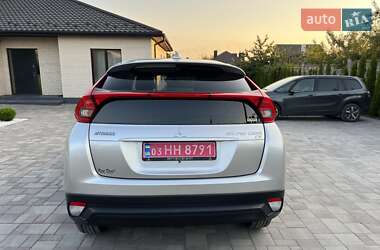 Позашляховик / Кросовер Mitsubishi Eclipse Cross 2018 в 