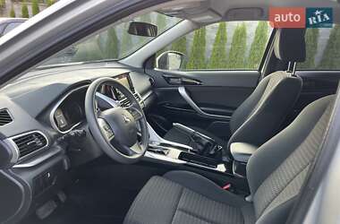 Позашляховик / Кросовер Mitsubishi Eclipse Cross 2018 в 