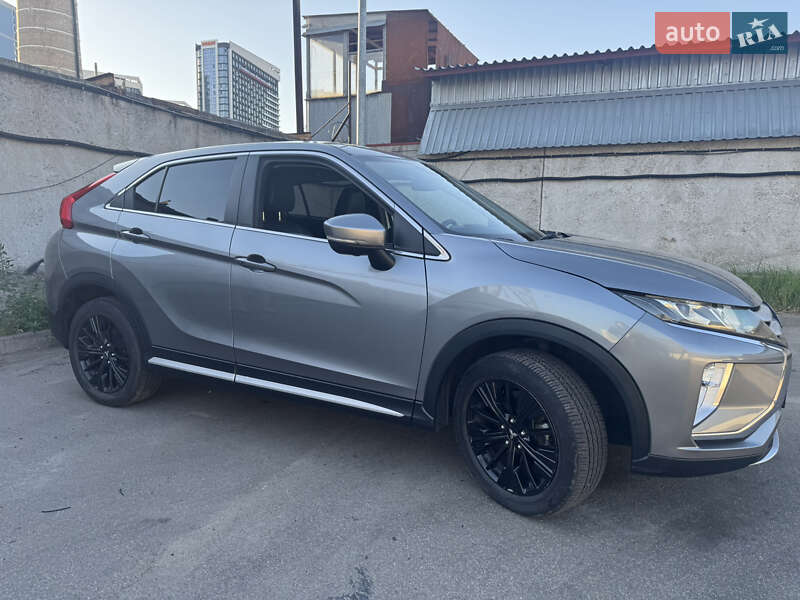 Позашляховик / Кросовер Mitsubishi Eclipse Cross 2018 в Києві