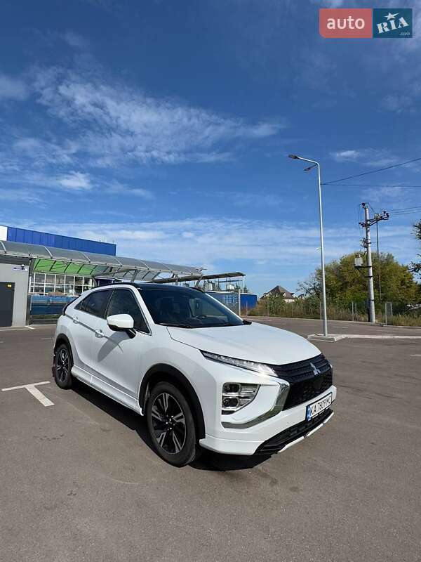 Внедорожник / Кроссовер Mitsubishi Eclipse Cross 2023 в 