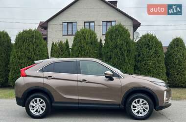 Позашляховик / Кросовер Mitsubishi Eclipse Cross 2018 в 