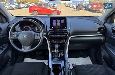 Позашляховик / Кросовер Mitsubishi Eclipse Cross 2022 в 