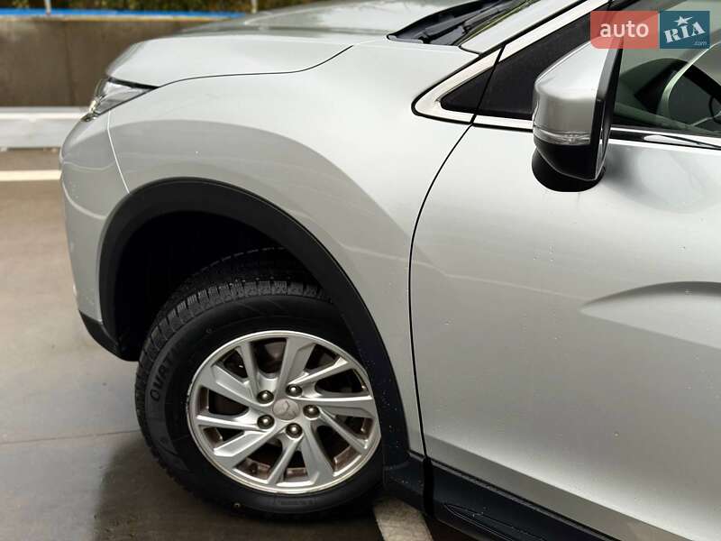 Позашляховик / Кросовер Mitsubishi Eclipse Cross 2018 в Києві фото 9 Позашляховик / Кросовер Mitsubishi Eclipse Cross 2018 в Києві