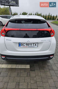 Внедорожник / Кроссовер Mitsubishi Eclipse Cross 2018 в 