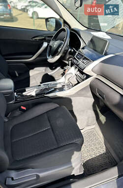 Внедорожник / Кроссовер Mitsubishi Eclipse Cross 2020 в 