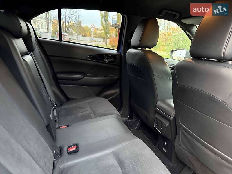Позашляховик / Кросовер Mitsubishi Eclipse Cross 2021 в Києві фото 26 Позашляховик / Кросовер Mitsubishi Eclipse Cross 2021 в Києві
