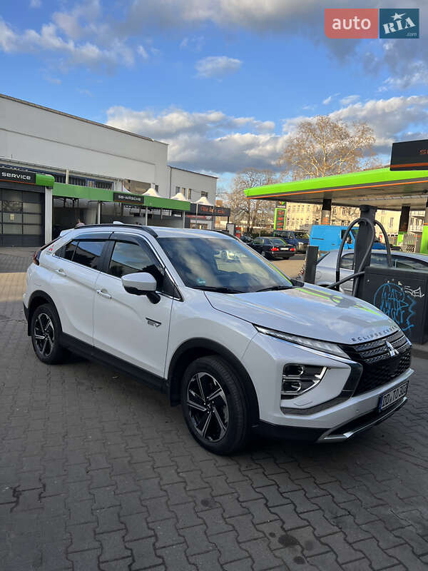 Внедорожник / Кроссовер Mitsubishi Eclipse Cross 2021 в Тячеве