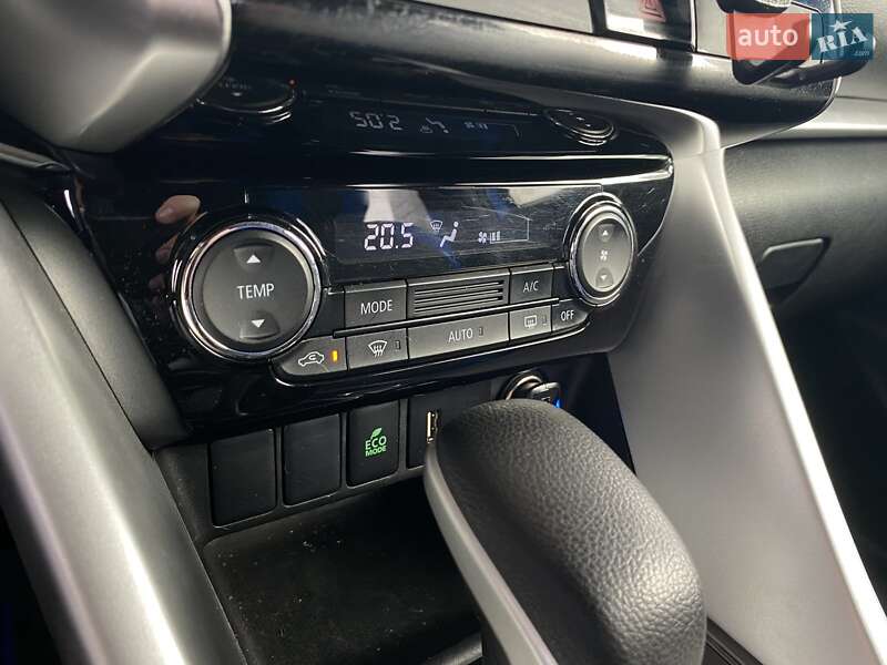 Позашляховик / Кросовер Mitsubishi Eclipse Cross 2018 в Миколаєві