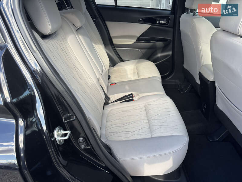 Внедорожник / Кроссовер Mitsubishi Eclipse Cross 2018 в Киеве фото 13 Внедорожник / Кроссовер Mitsubishi Eclipse Cross 2018 в Киеве