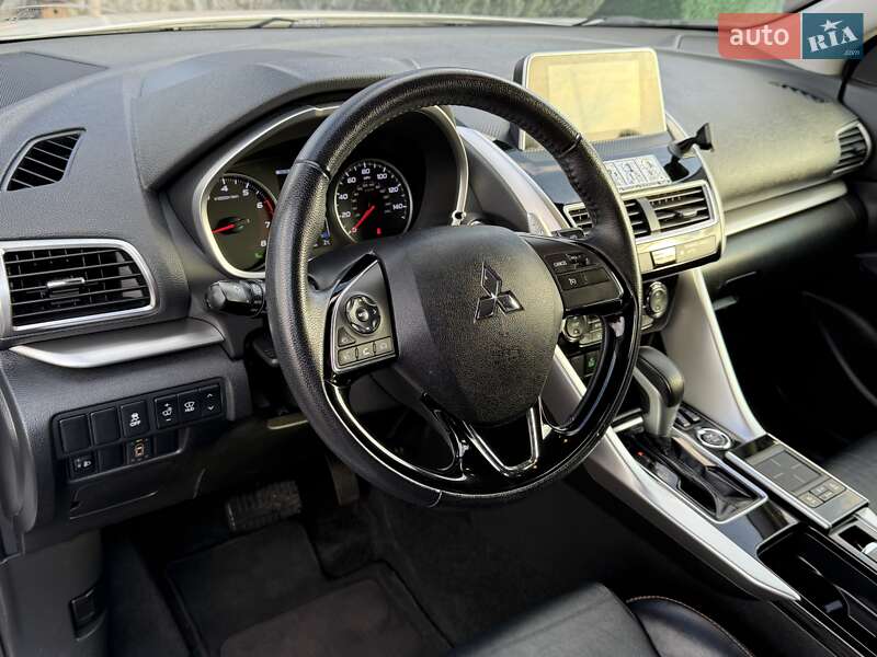 Позашляховик / Кросовер Mitsubishi Eclipse Cross 2018 в Борисполі