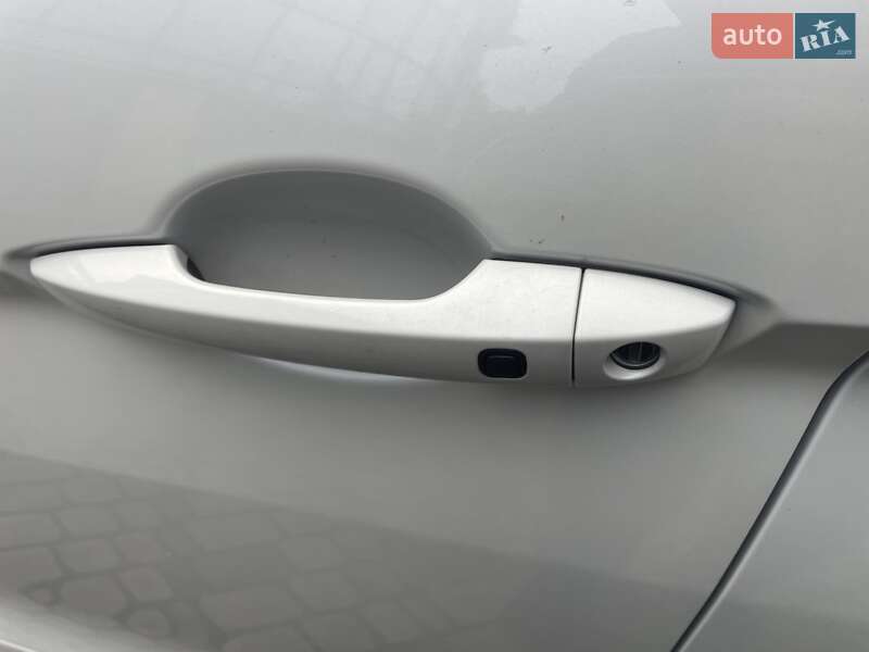 Внедорожник / Кроссовер Mitsubishi Eclipse Cross 2022 в Черновцах фото 11 Внедорожник / Кроссовер Mitsubishi Eclipse Cross 2022 в Черновцах