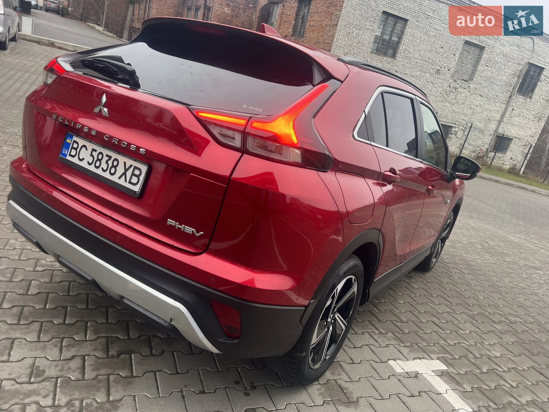 2022 Mitsubishi Eclipse Cross - мініатюра 11