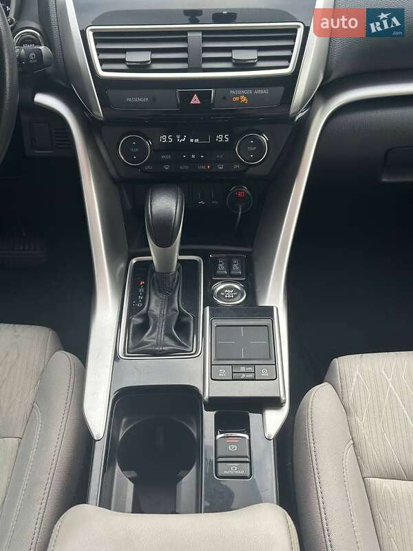 Внедорожник / Кроссовер Mitsubishi Eclipse Cross 2018 в Ивано-Франковске