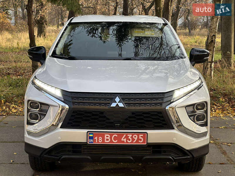 Внедорожник / Кроссовер Mitsubishi Eclipse Cross 2023 в Киеве фото 5 Внедорожник / Кроссовер Mitsubishi Eclipse Cross 2023 в Киеве