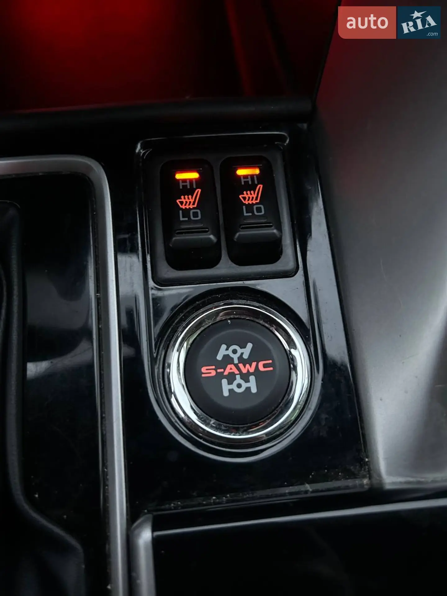 2018 Mitsubishi Eclipse Cross - мініатюра 11
