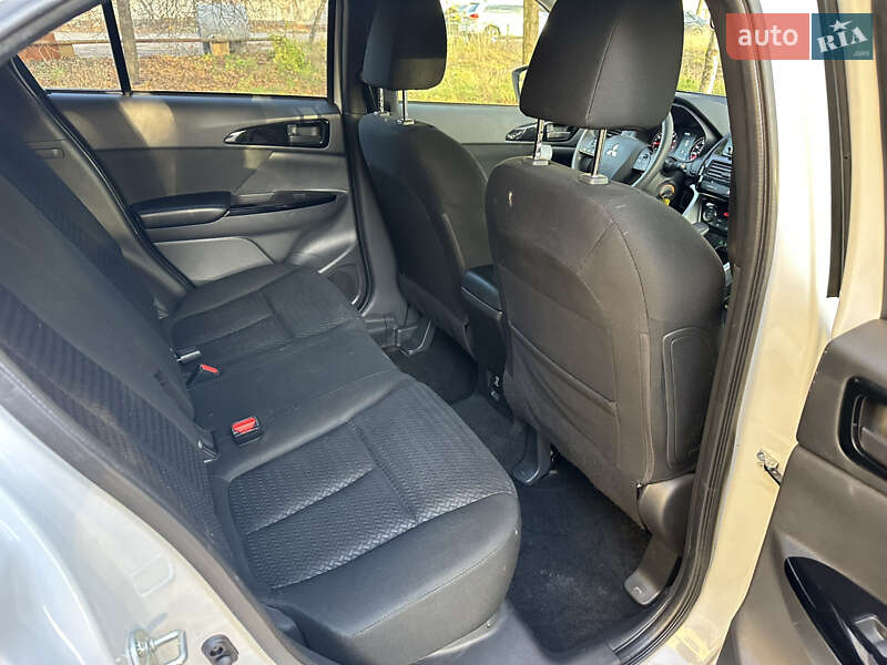 Позашляховик / Кросовер Mitsubishi Eclipse Cross 2023 в Києві