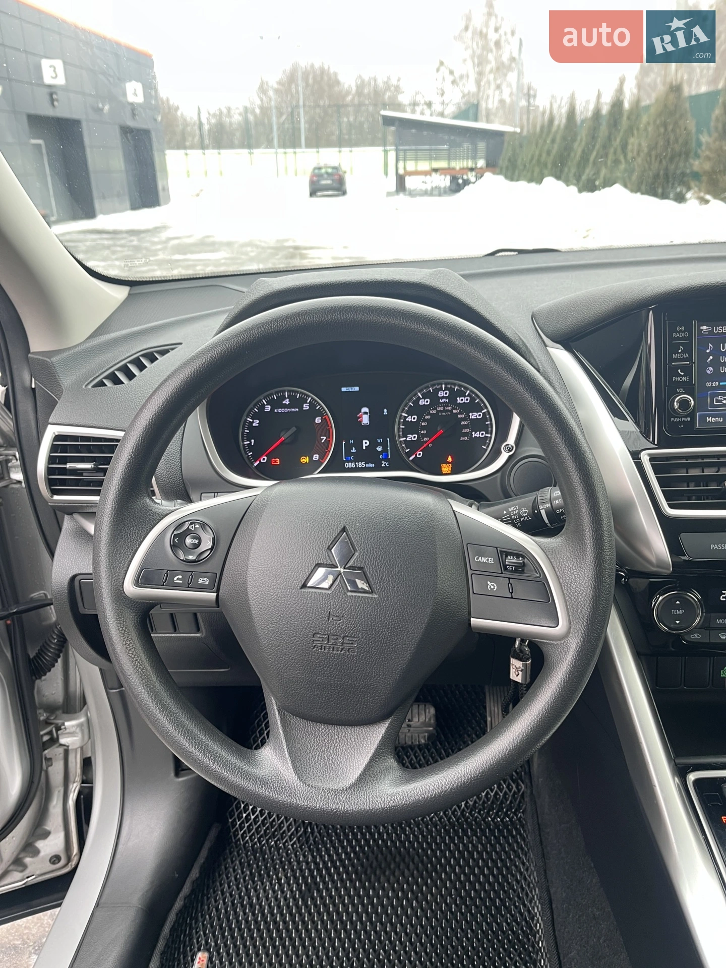 2018 Mitsubishi Eclipse Cross - мініатюра 19