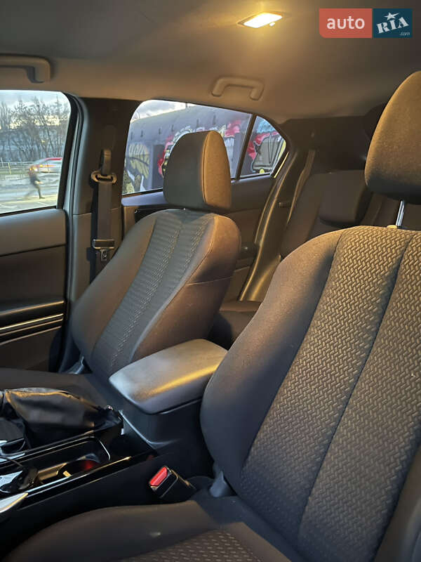 Внедорожник / Кроссовер Mitsubishi Eclipse Cross 2018 в Киеве