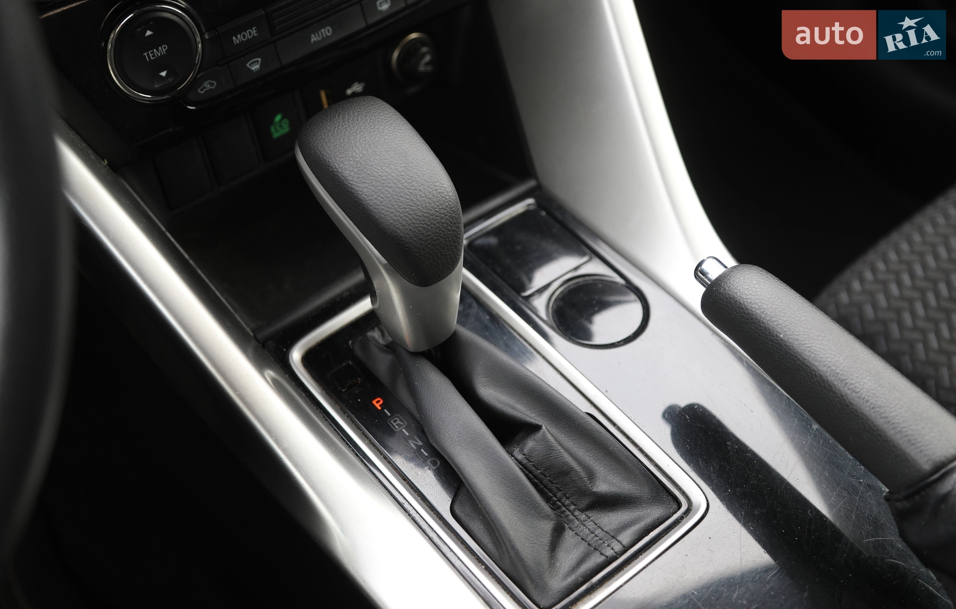 2019 Mitsubishi Eclipse Cross - мініатюра 20