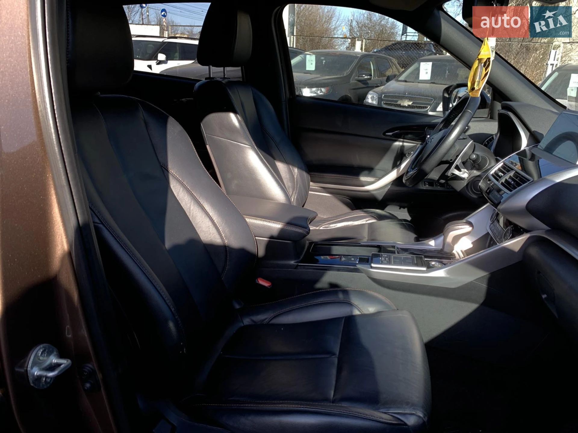 2019 Mitsubishi Eclipse Cross - мініатюра 36