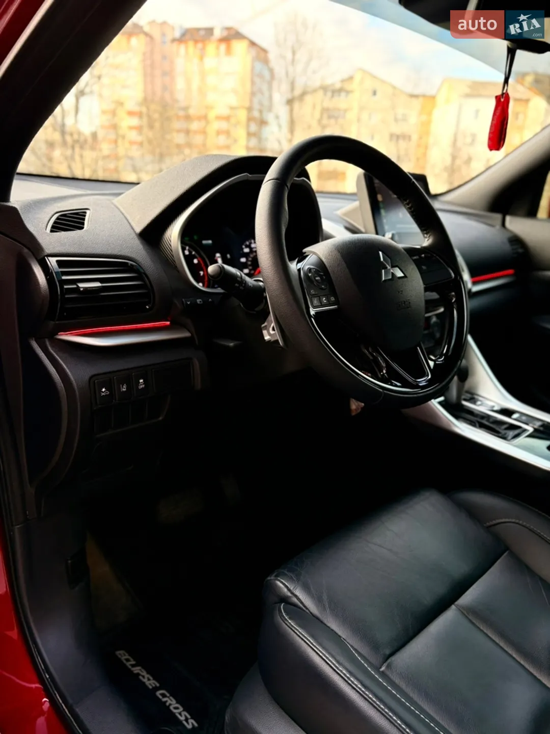 2023 Mitsubishi Eclipse Cross - мініатюра 17