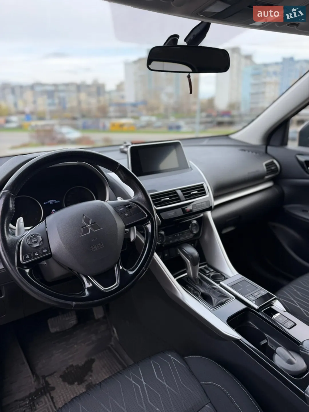 2019 Mitsubishi Eclipse Cross - мініатюра 32