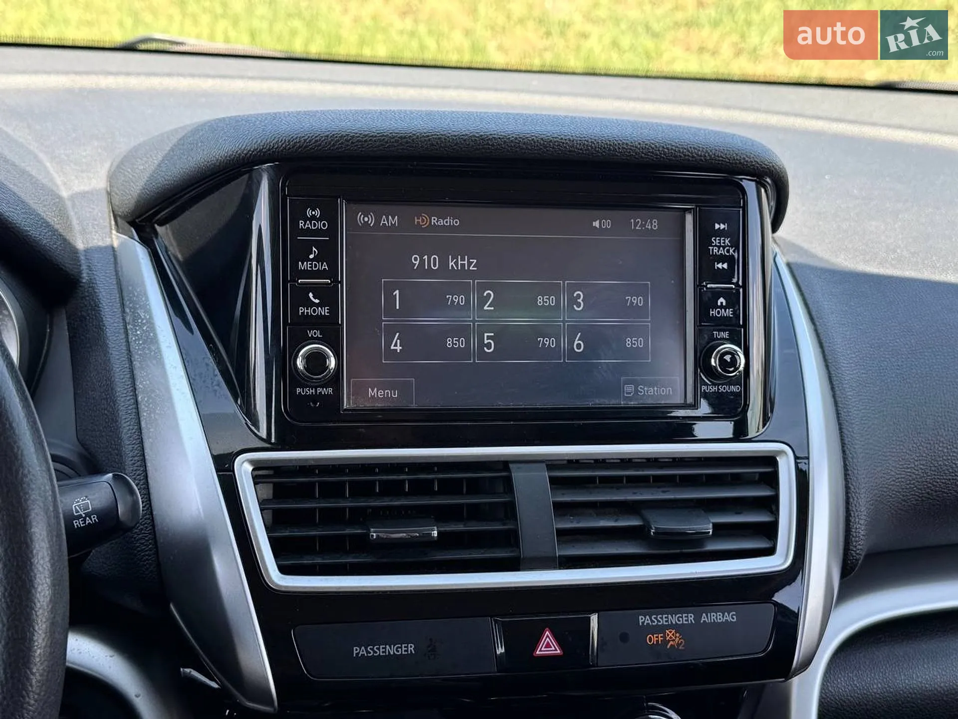 2018 Mitsubishi Eclipse Cross - мініатюра 26