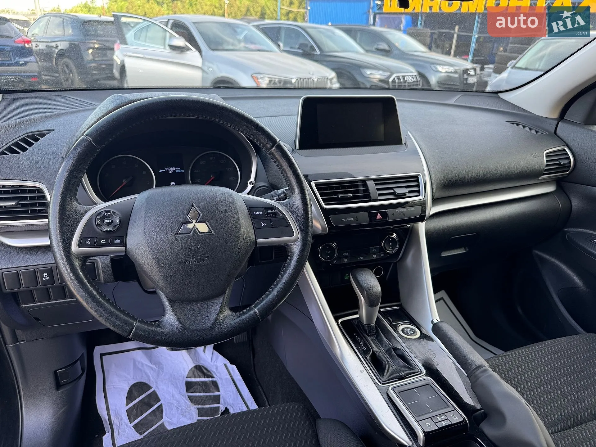 2018 Mitsubishi Eclipse Cross - мініатюра 16
